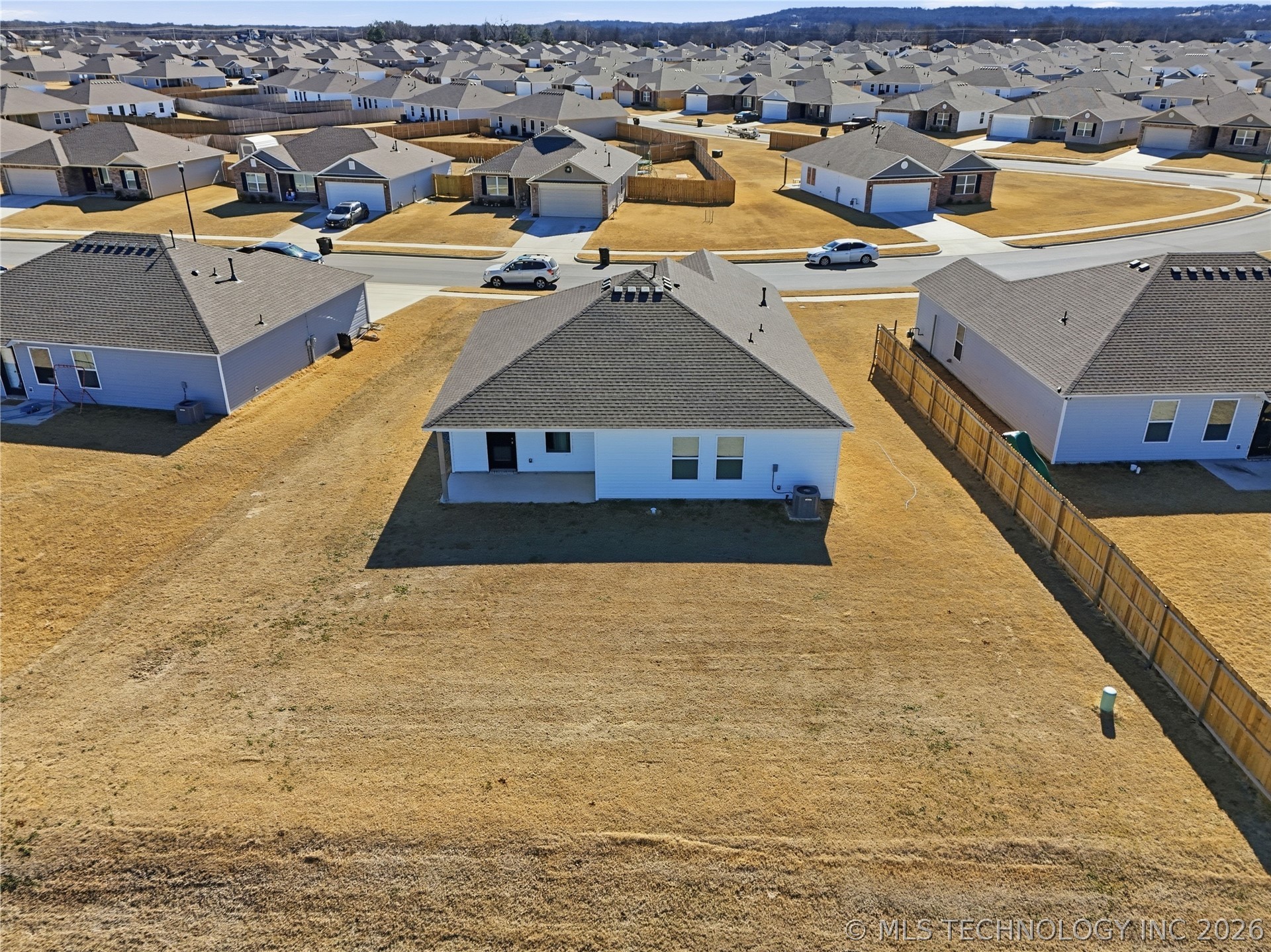 29207 E 78th Street S Property Photo 4