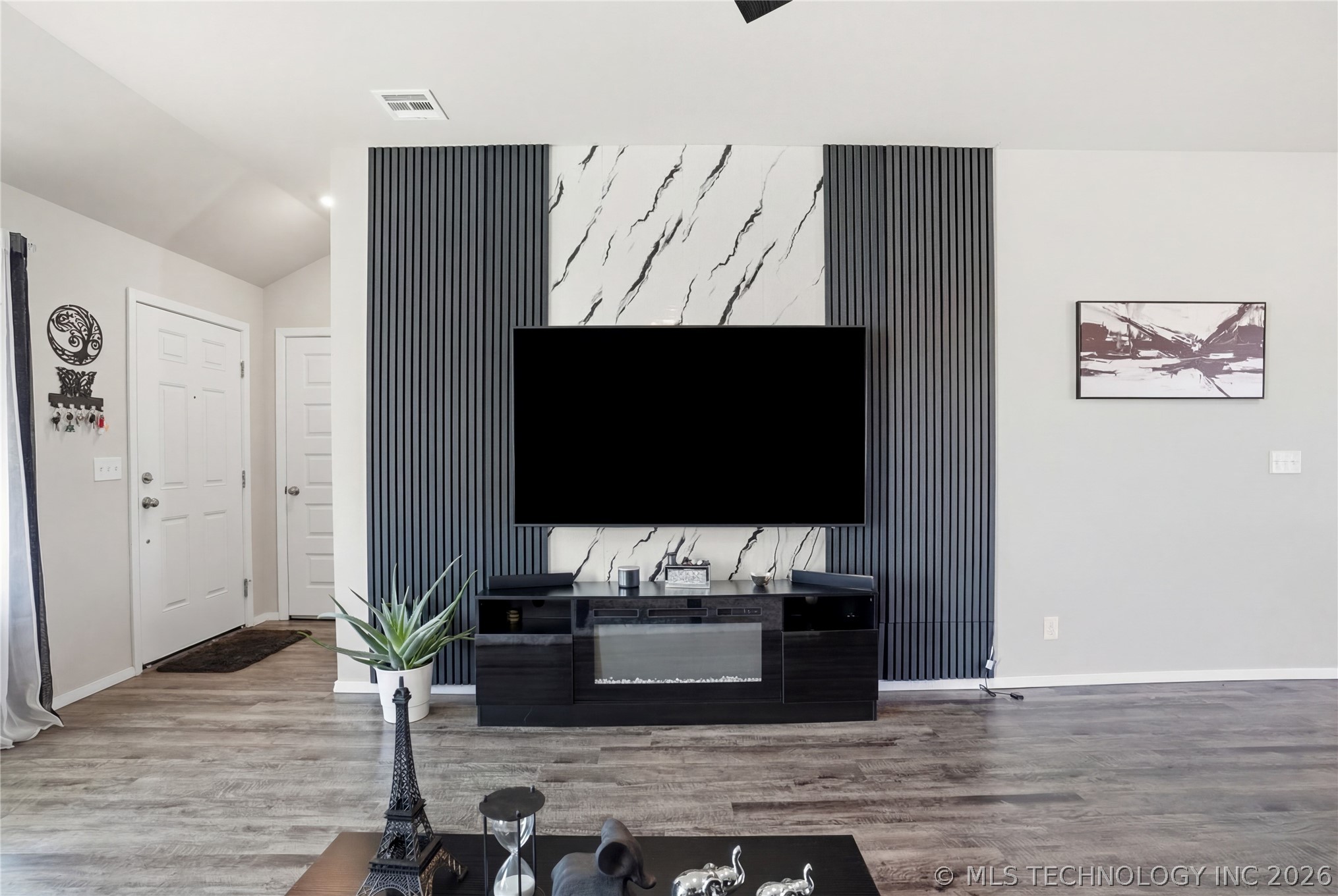 29207 E 78th Street S Property Photo 23