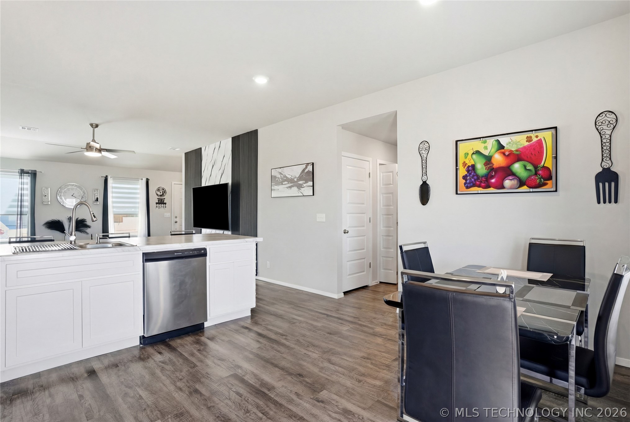 29207 E 78th Street S Property Photo 32