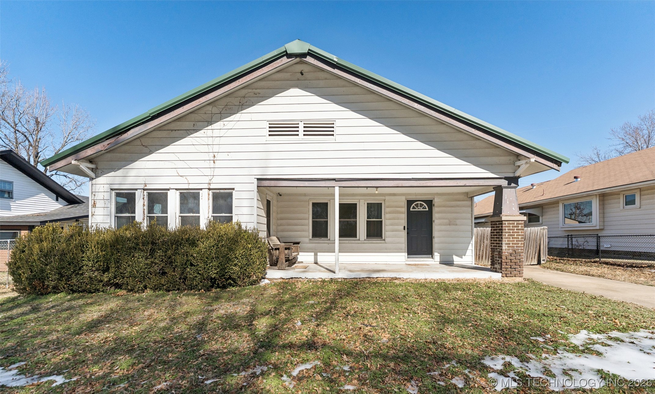 1109 E 9th Street Property Photo 1