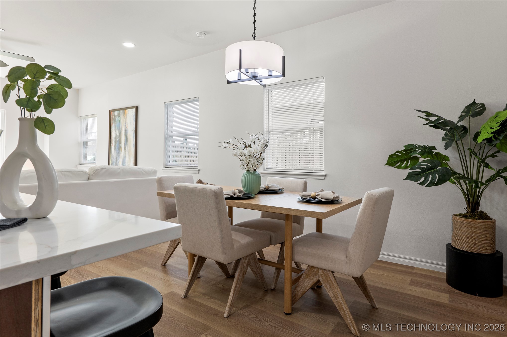 1111 S Quincy Avenue Property Photo 18