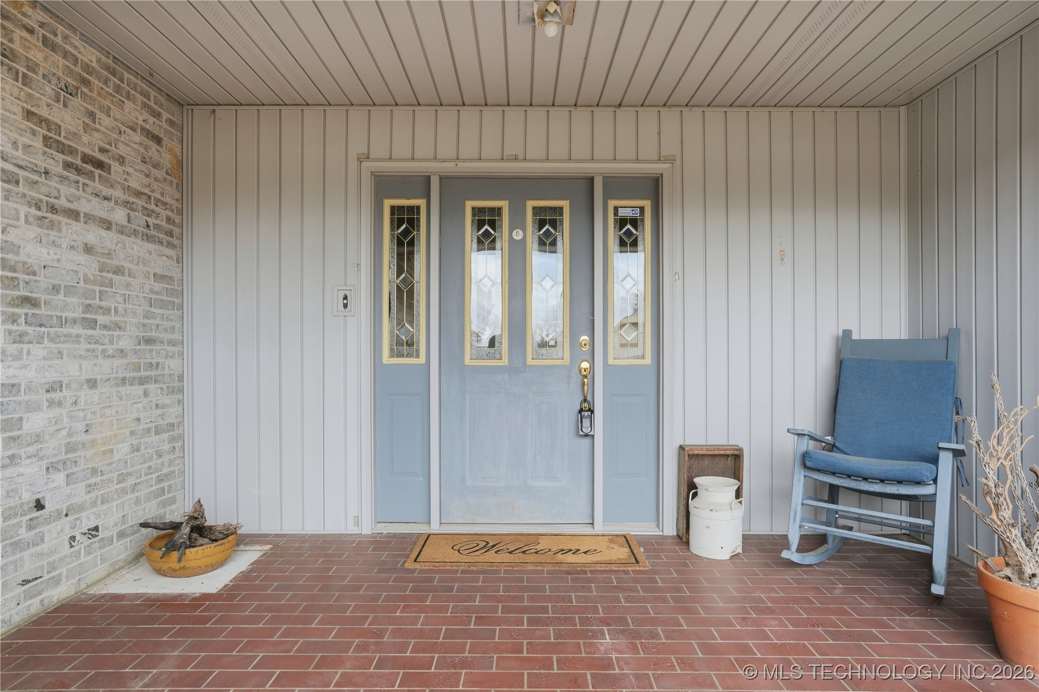 701 E Lucy Avenue Property Photo 3