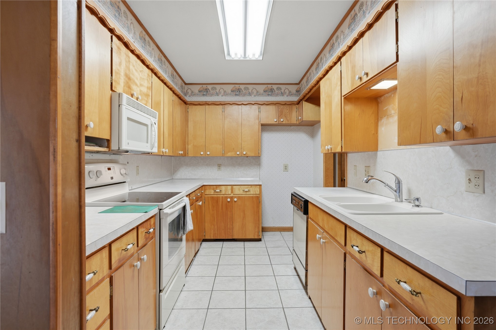 701 E Lucy Avenue Property Photo 12