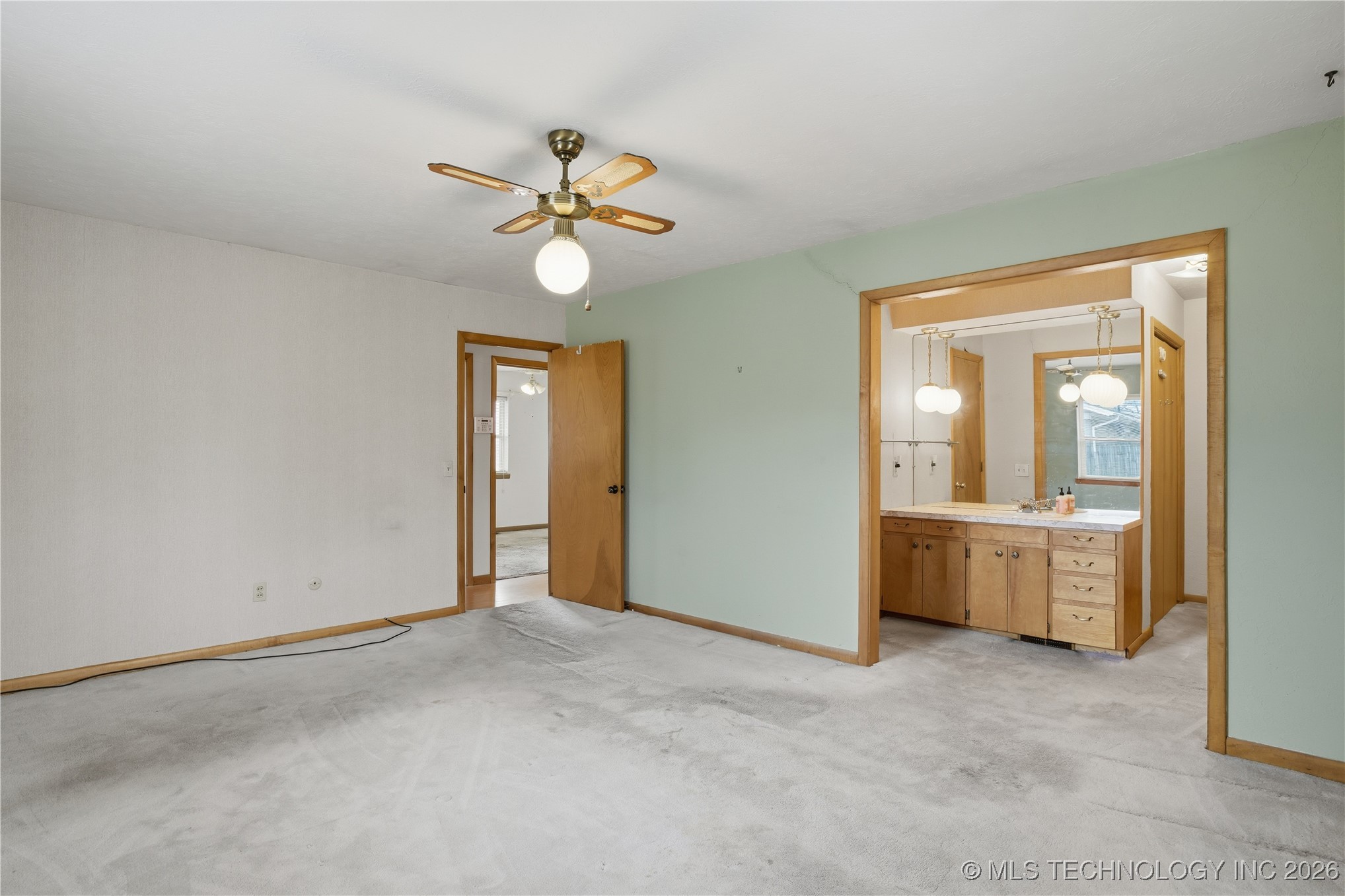 701 E Lucy Avenue Property Photo 21