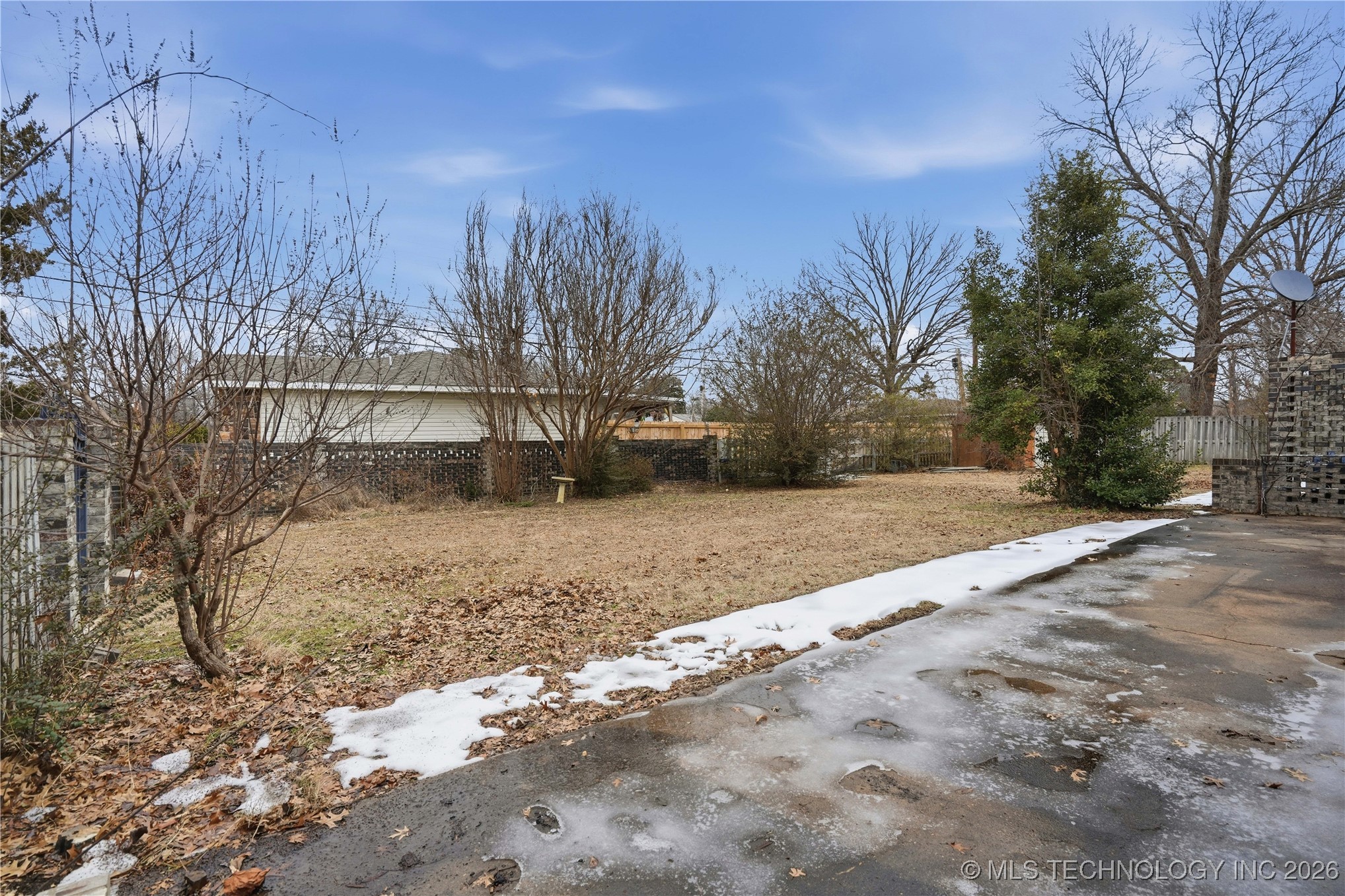 701 E Lucy Avenue Property Photo 26