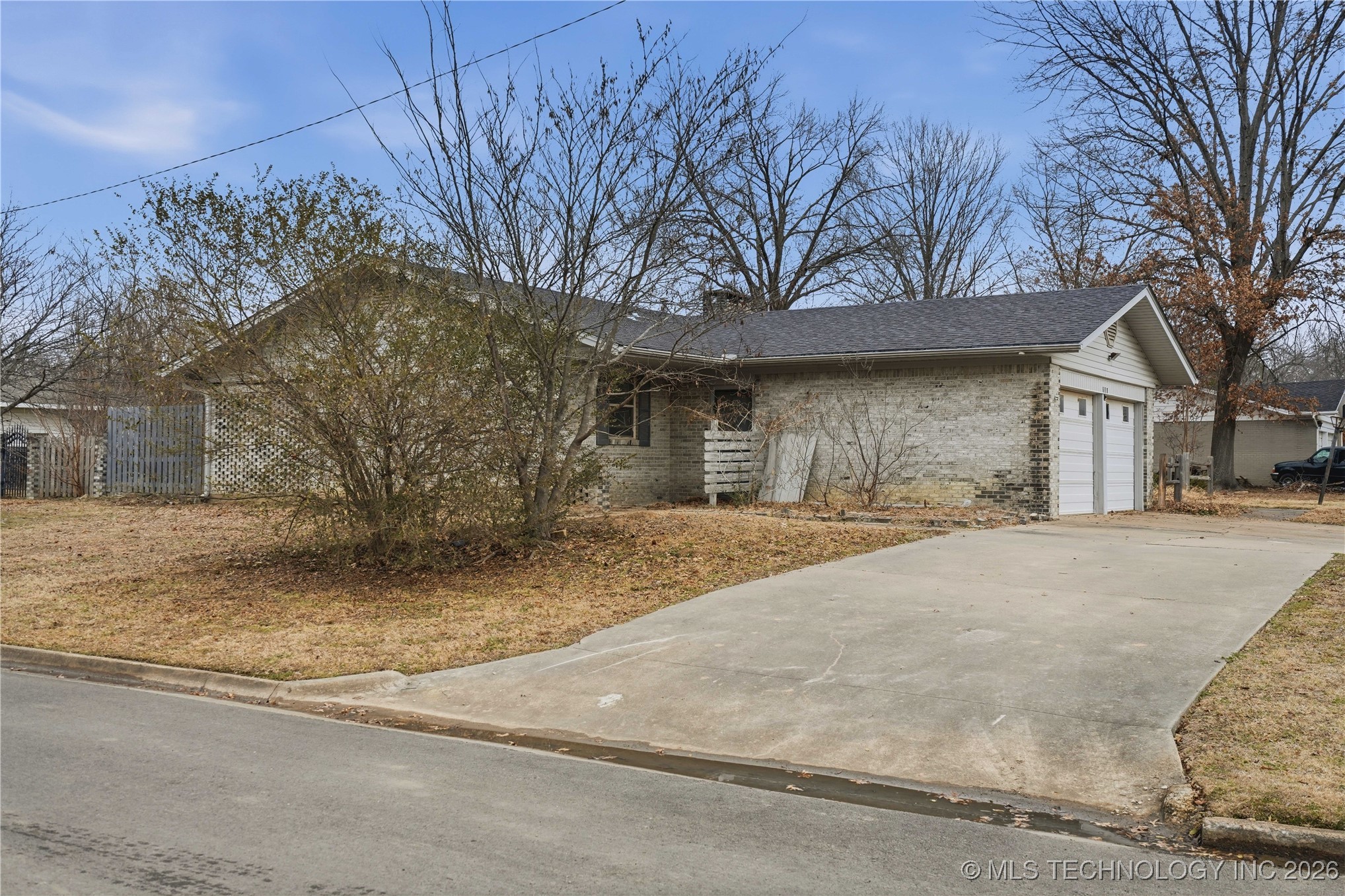 701 E Lucy Avenue Property Photo 31