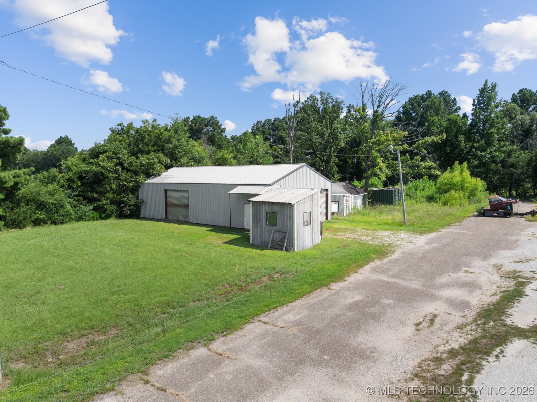 206 Industrial Avenue Property Photo 3