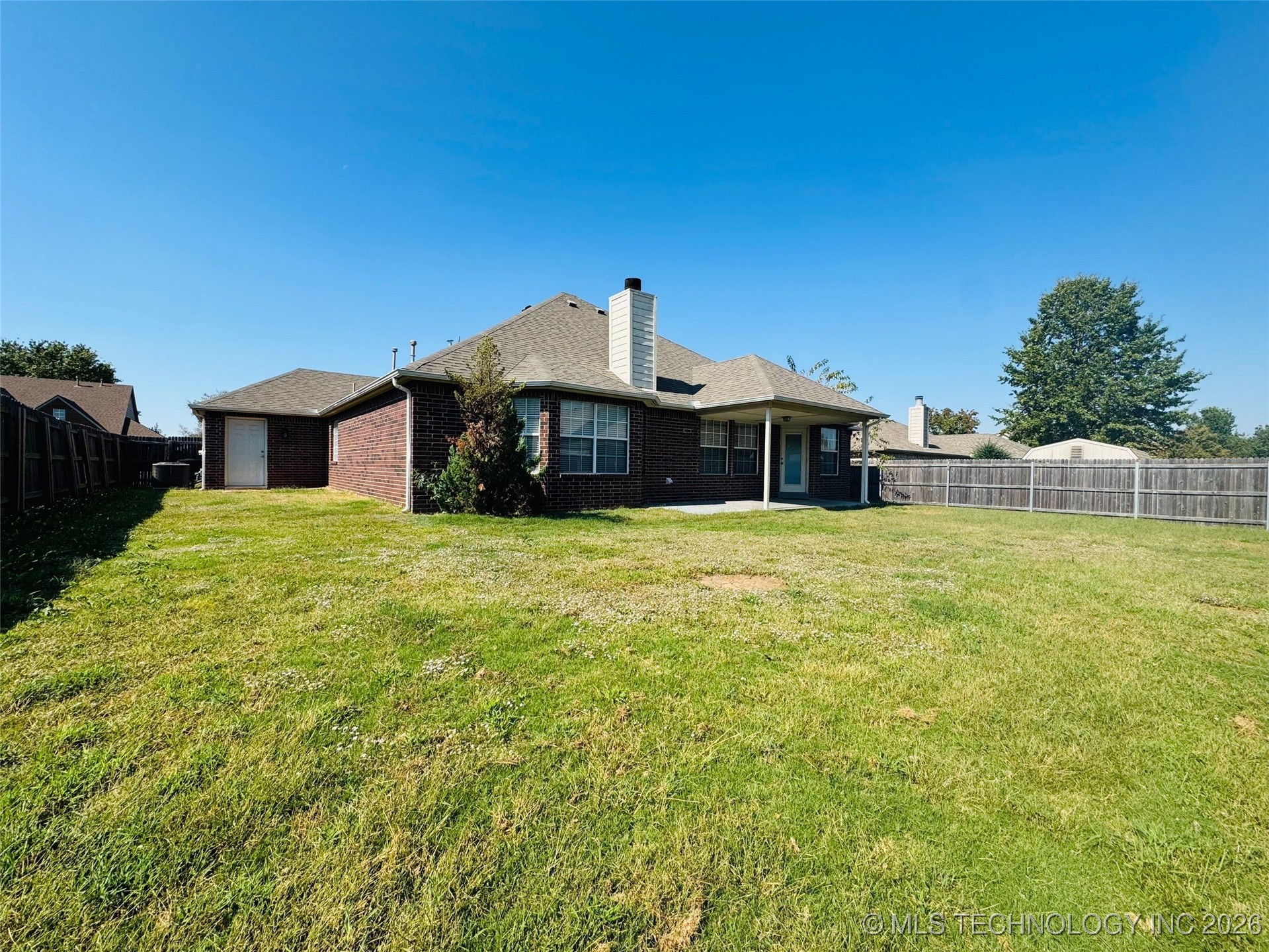 4425 S 199th East Avenue Property Photo 3