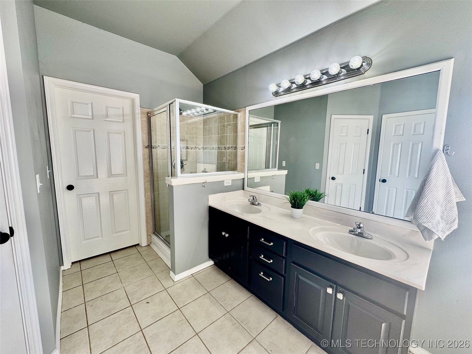 4425 S 199th East Avenue Property Photo 12