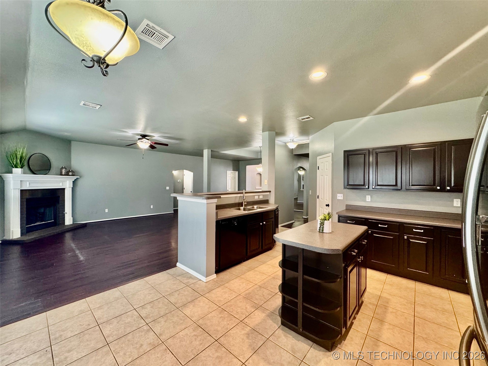 4425 S 199th East Avenue Property Photo 24