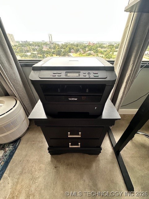 410 W 7th Street 1430 Property Photo 9