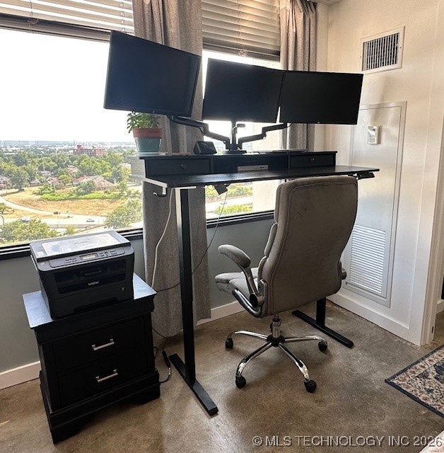 410 W 7th Street 1430 Property Photo 16