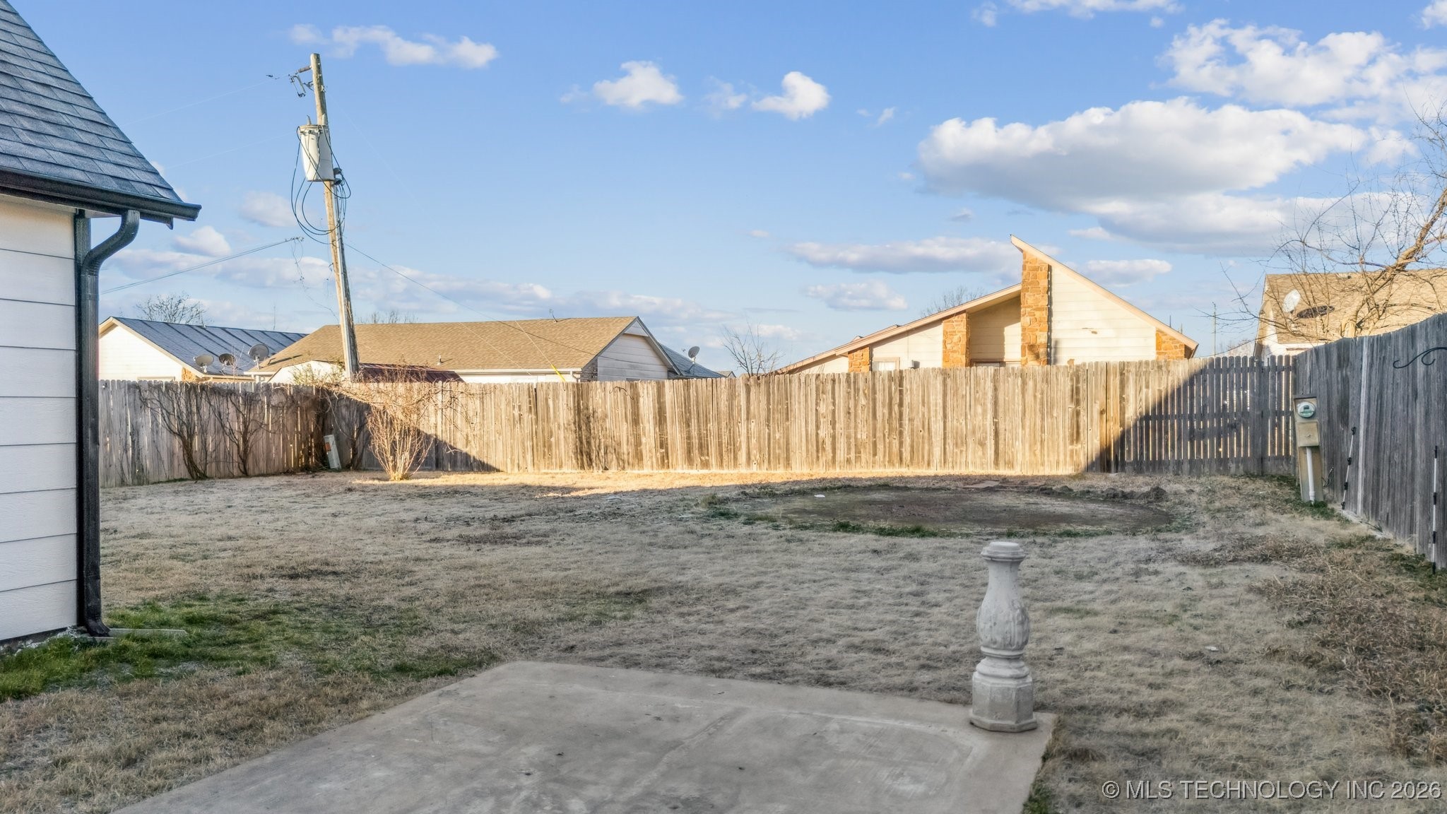 10020 N 44th East Avenue Property Photo 25