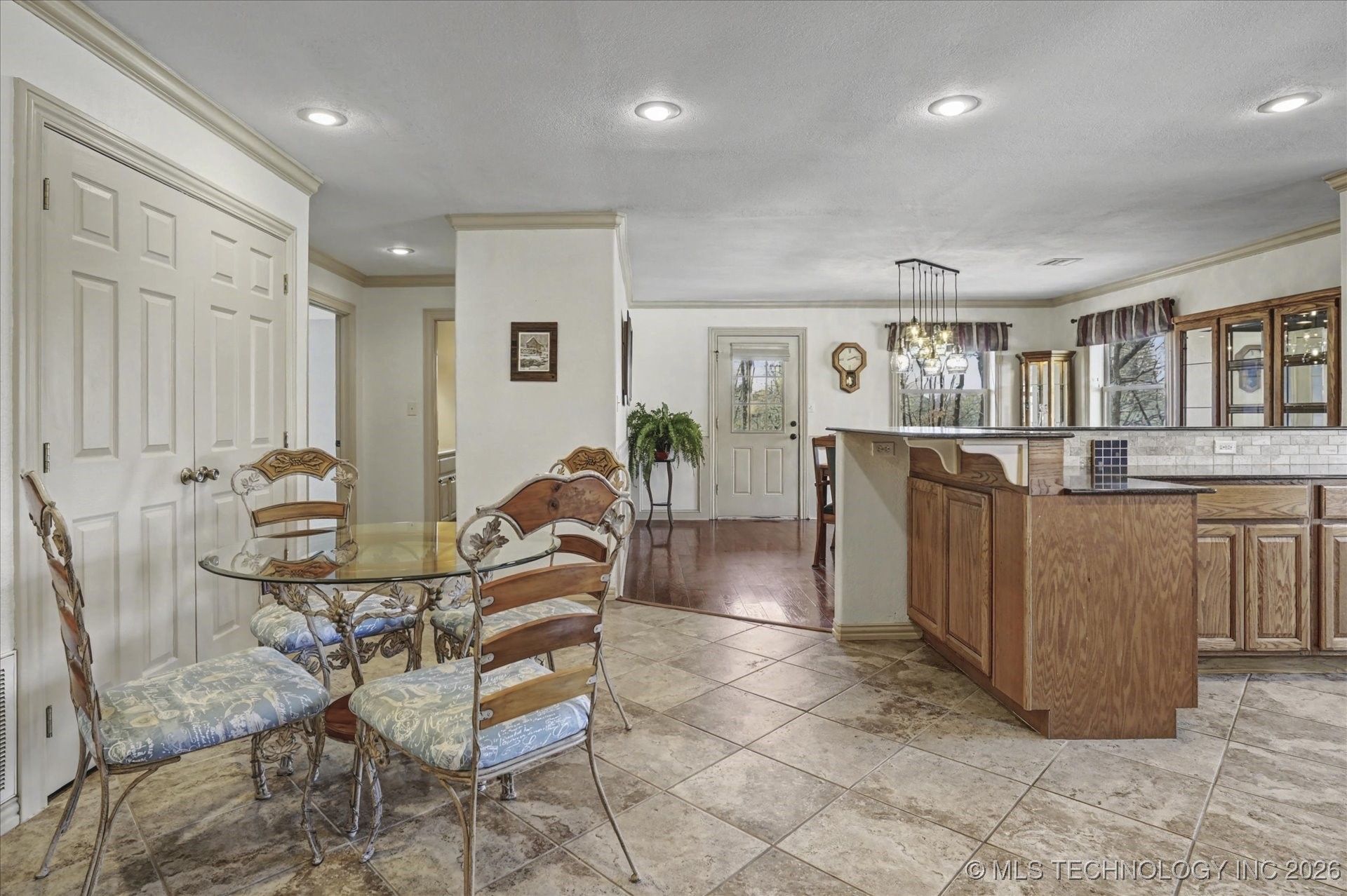 11549 S 49th West Avenue Property Photo 13