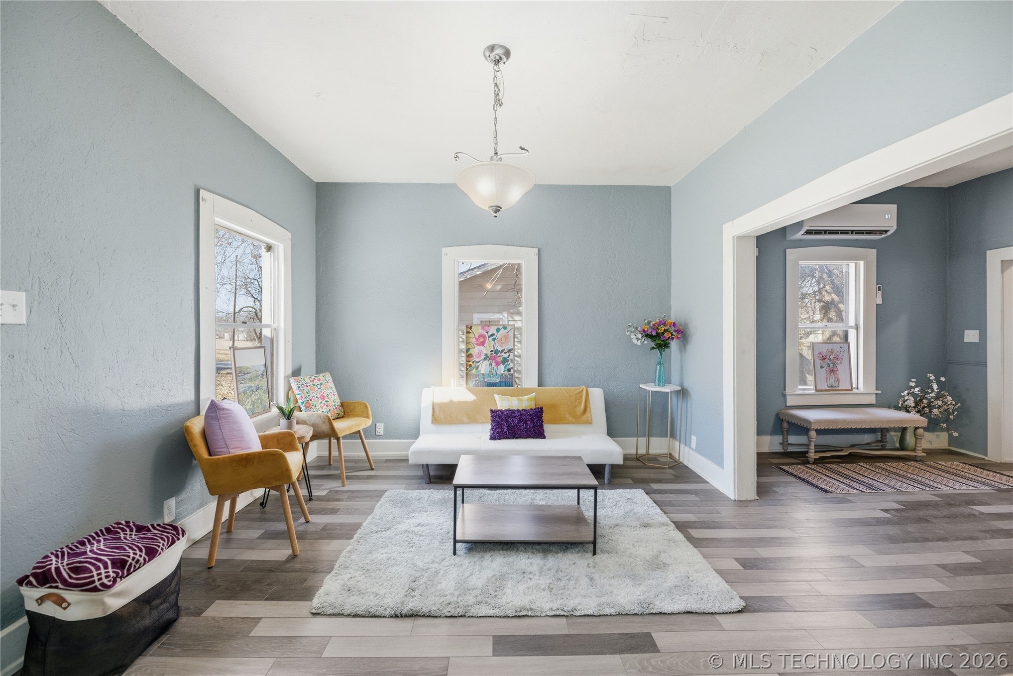 209 E Miami Avenue Property Photo 5