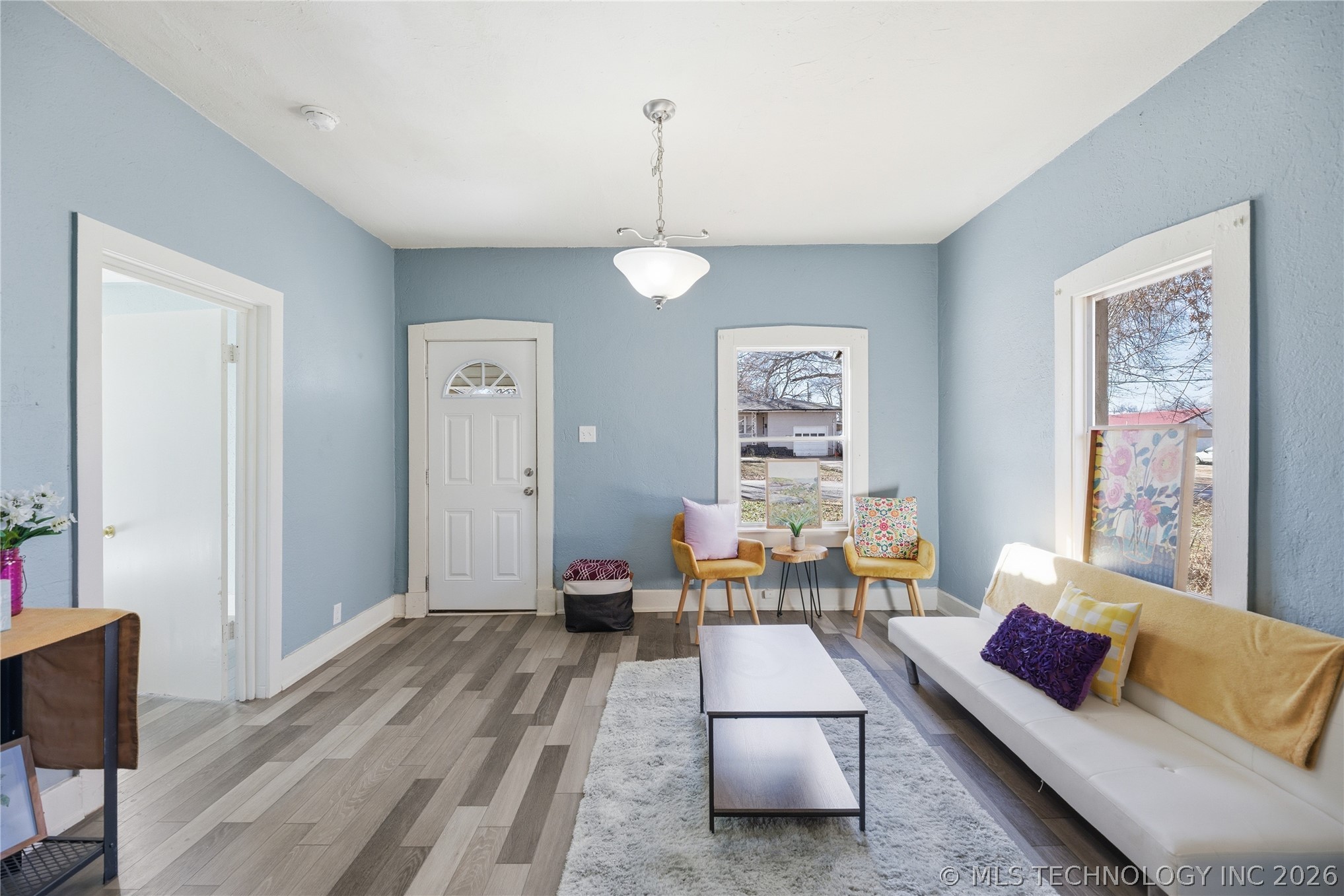 209 E Miami Avenue Property Photo 6