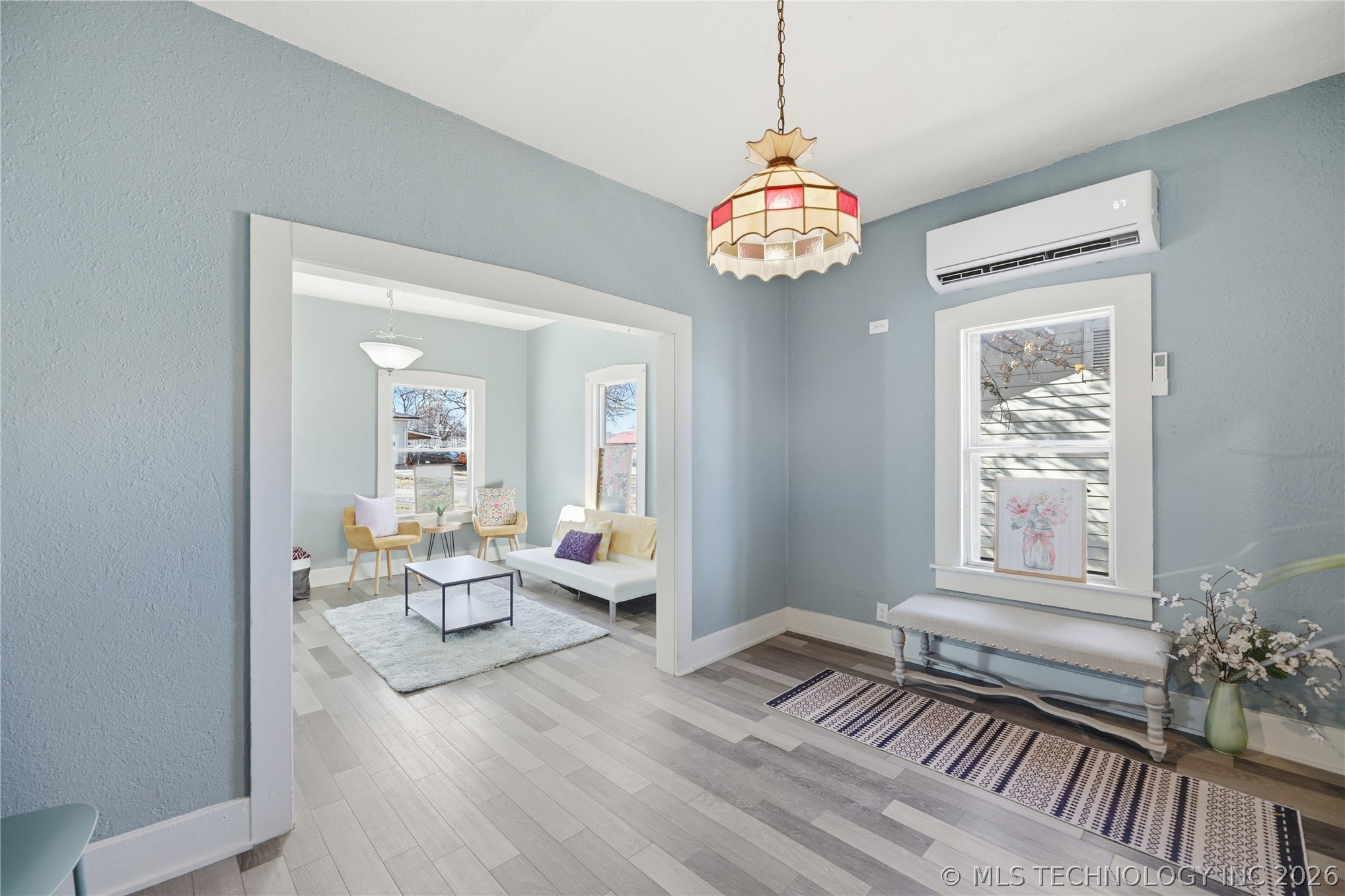 209 E Miami Avenue Property Photo 8