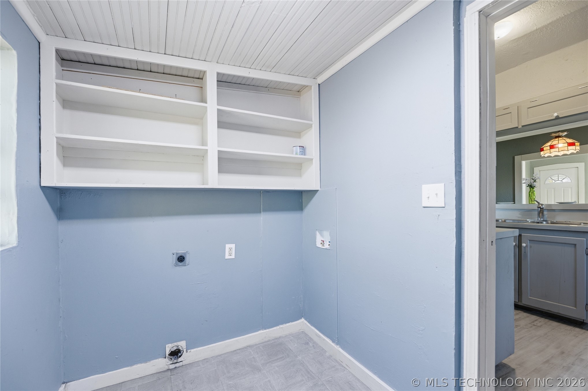 209 E Miami Avenue Property Photo 13