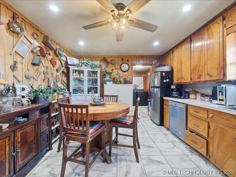 472589 E County Road 660 Property Photo 13