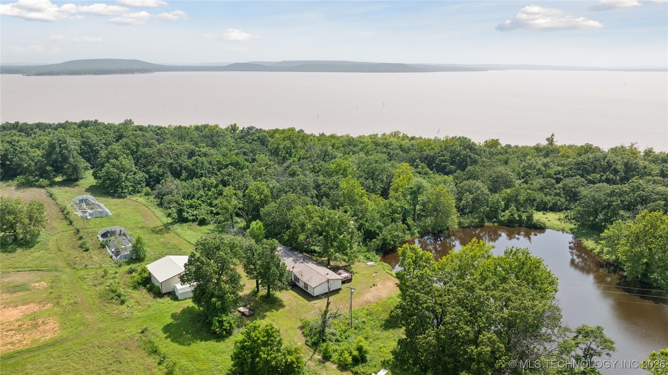 104500 S 4095 Road Property Photo 5