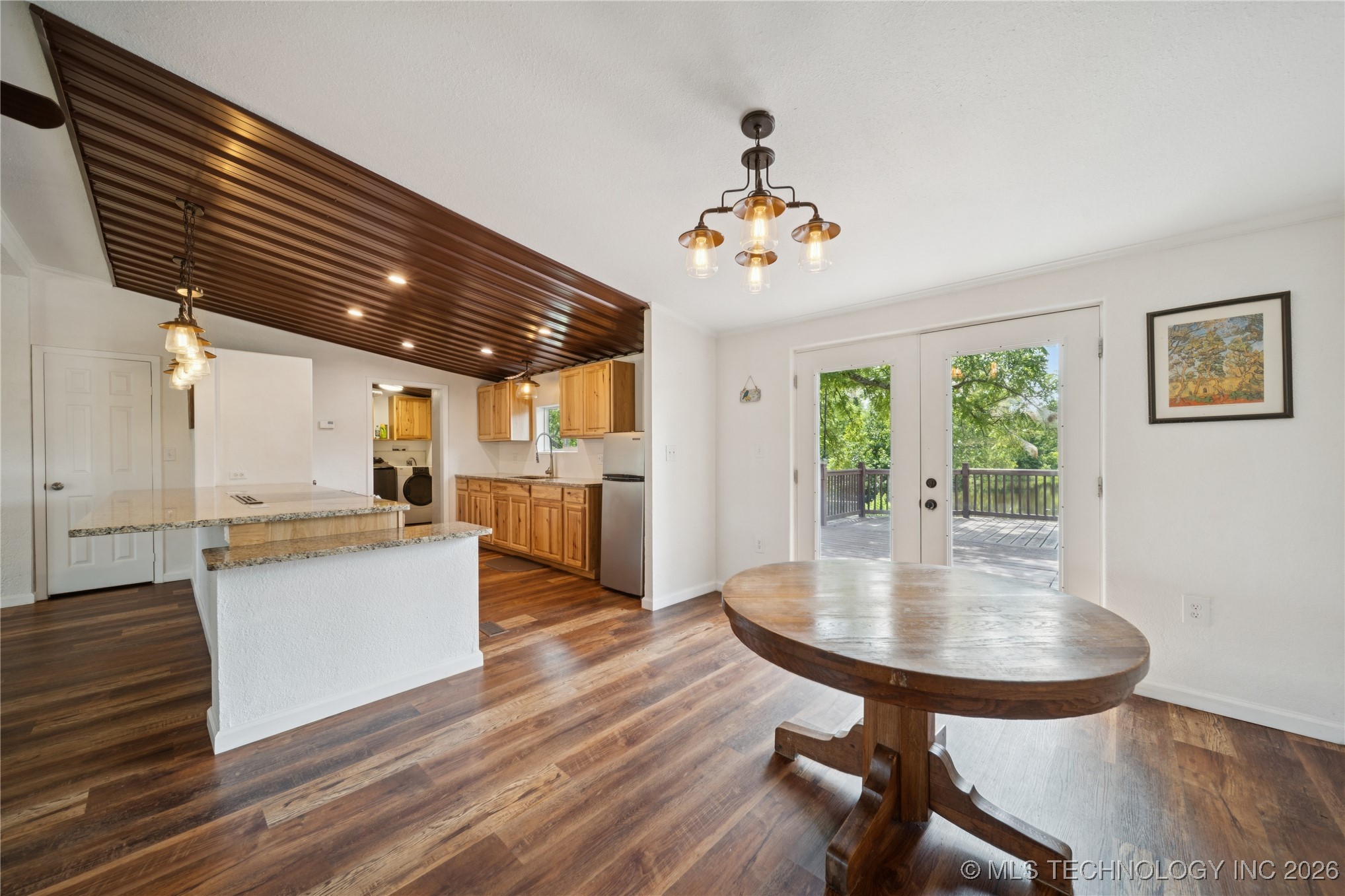 104500 S 4095 Road Property Photo 12