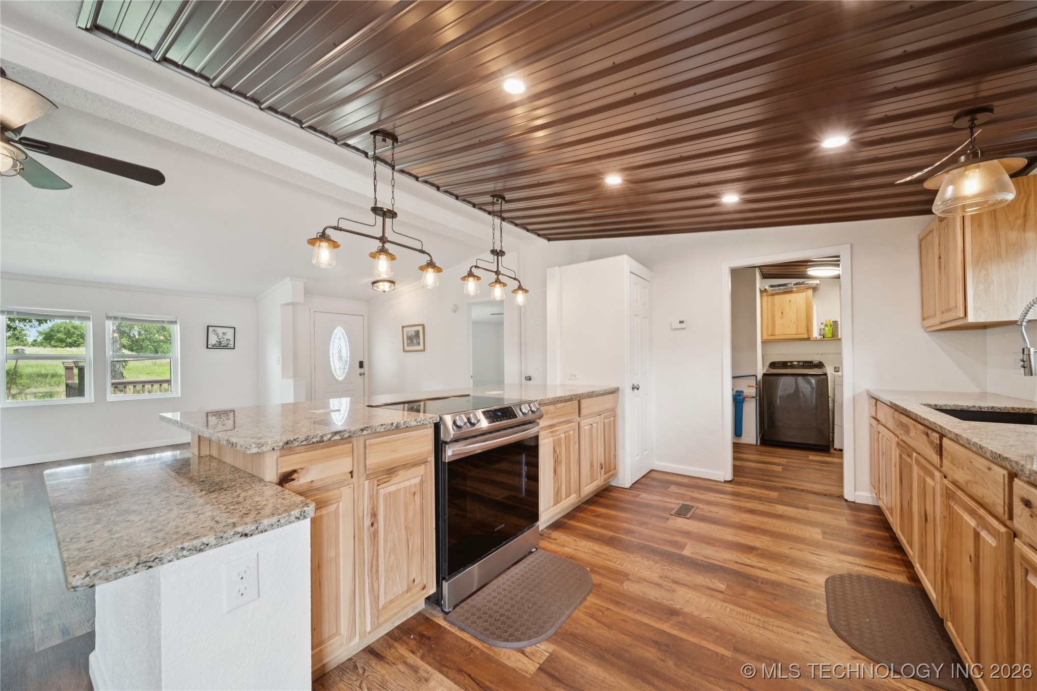 104500 S 4095 Road Property Photo 14