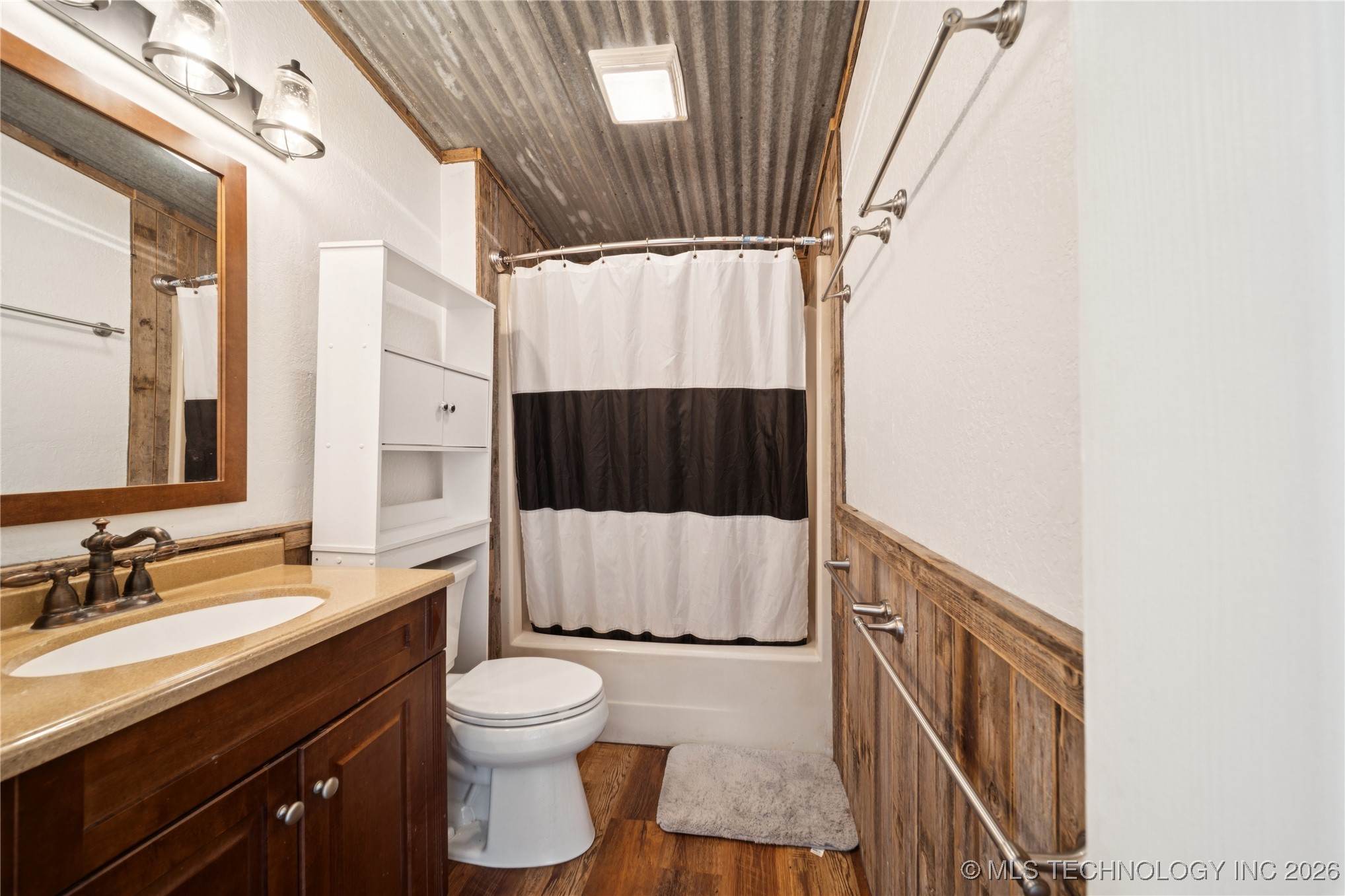 104500 S 4095 Road Property Photo 20