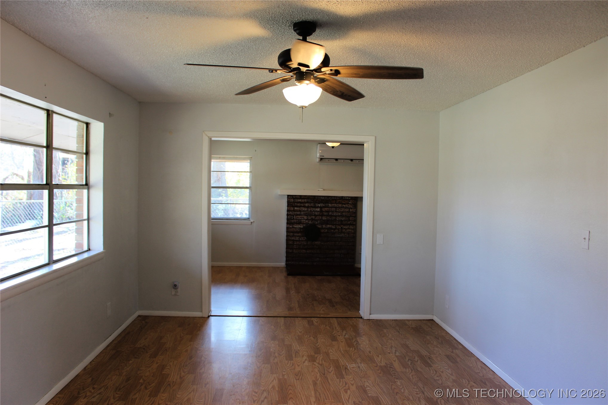 106 Ne 2nd Street Property Photo 6