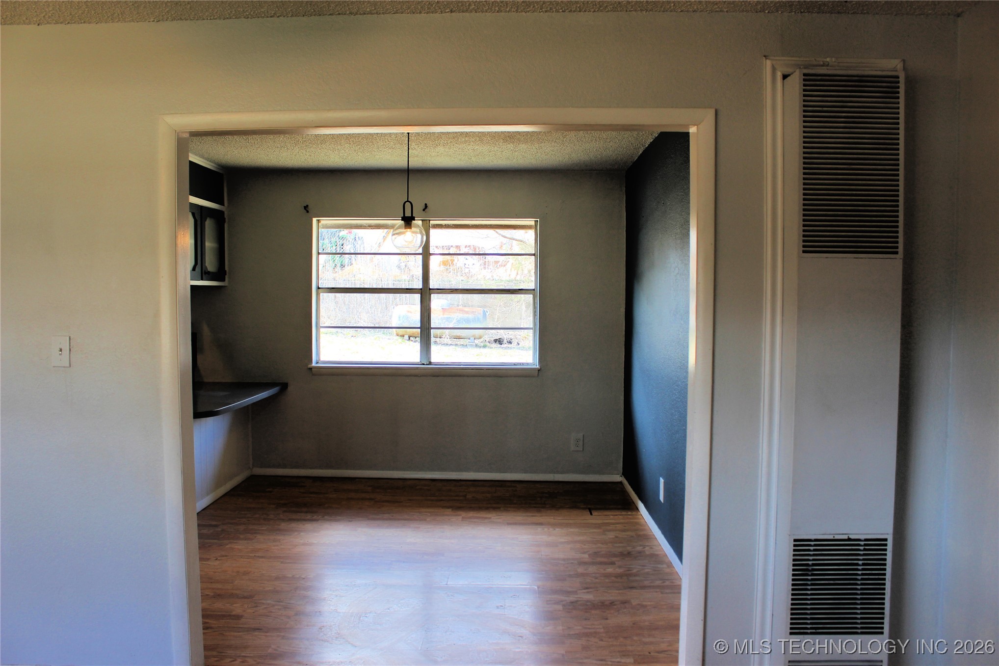 106 Ne 2nd Street Property Photo 7