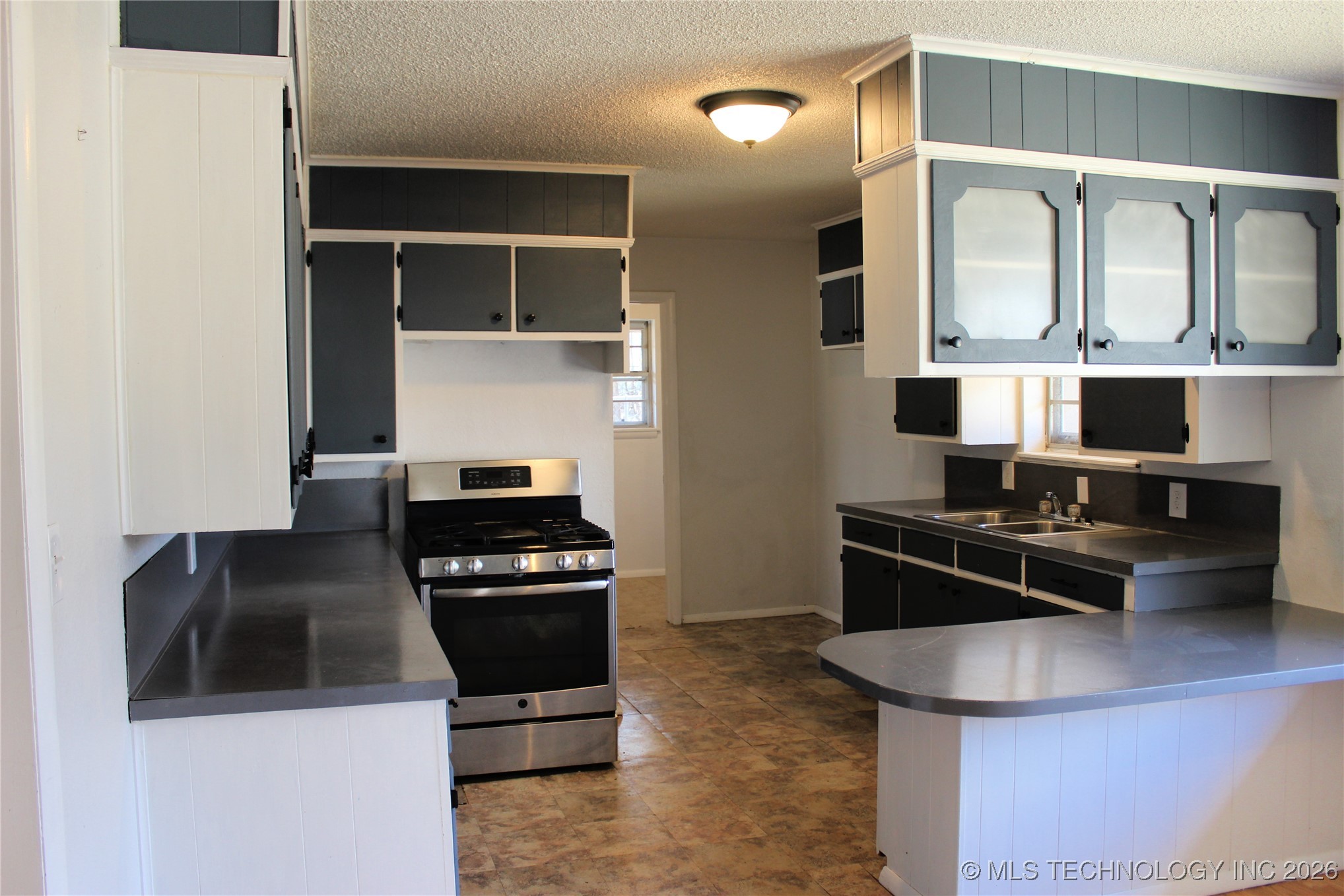 106 Ne 2nd Street Property Photo 11