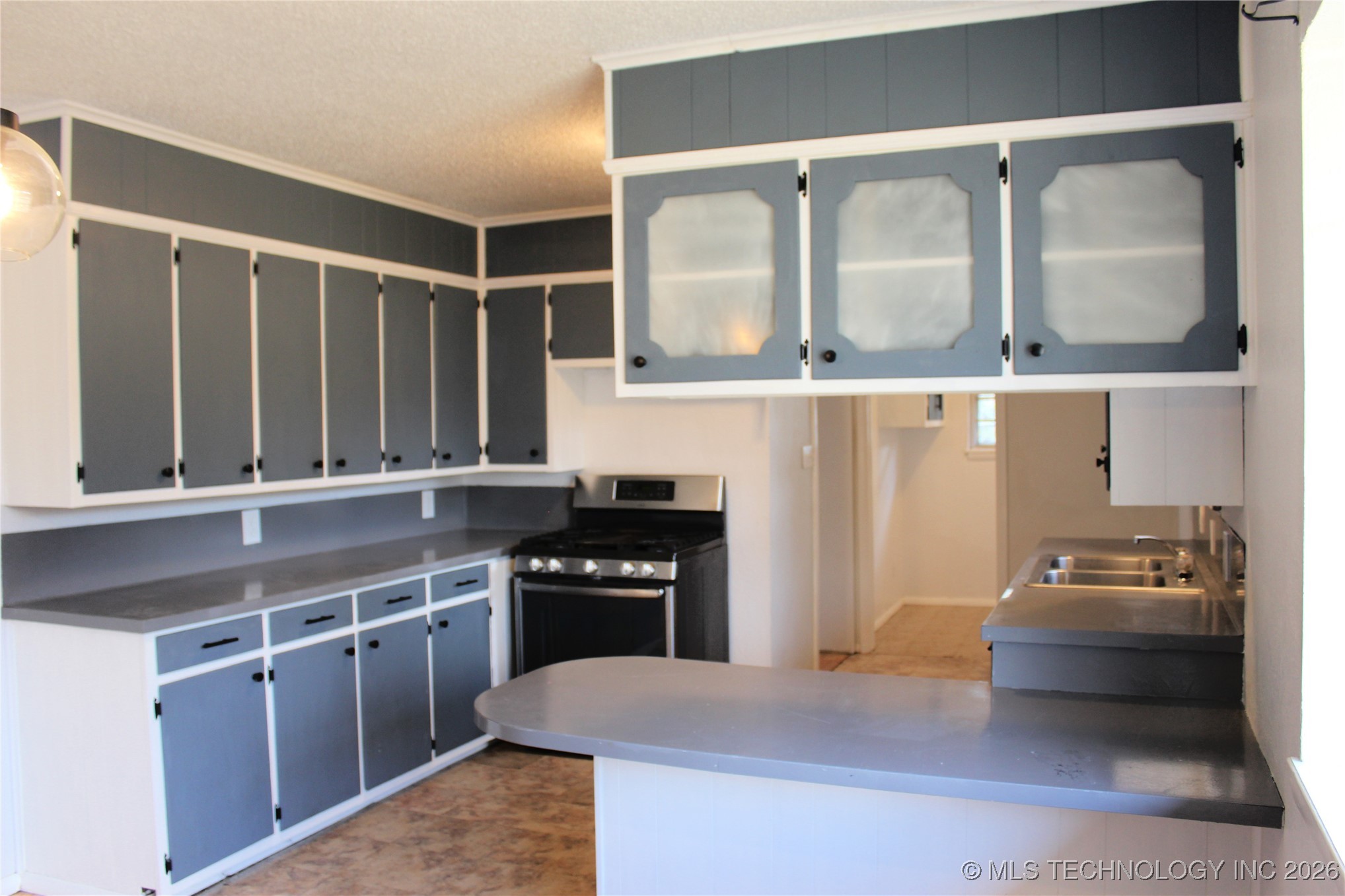 106 Ne 2nd Street Property Photo 12