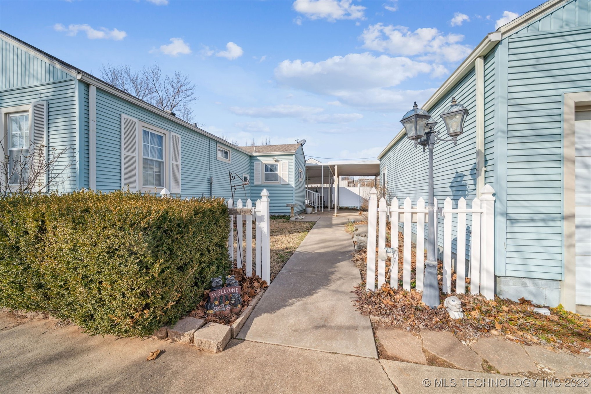 2902 N Little Avenue Property Photo 5