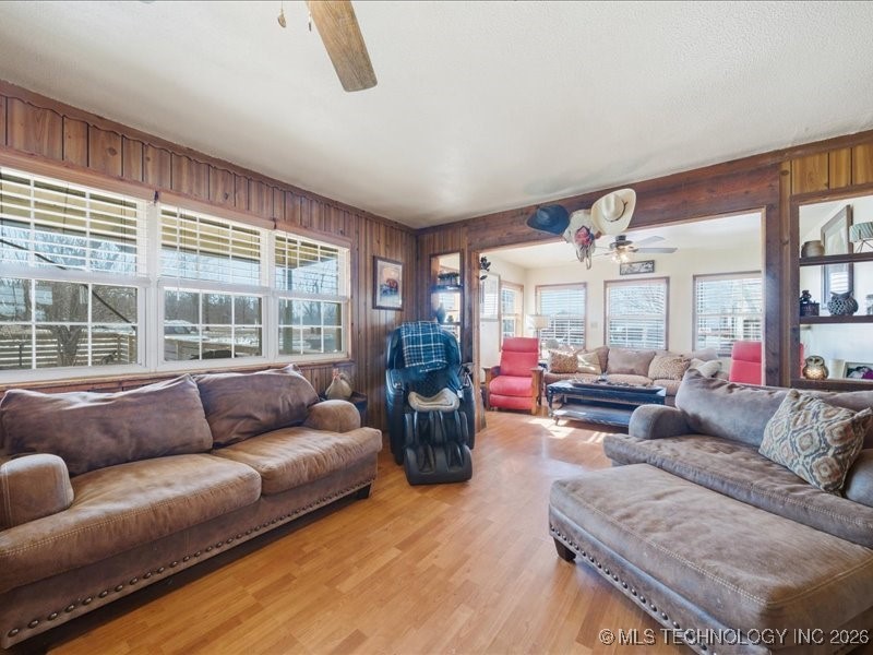 472589 E Chewey Property Photo 8