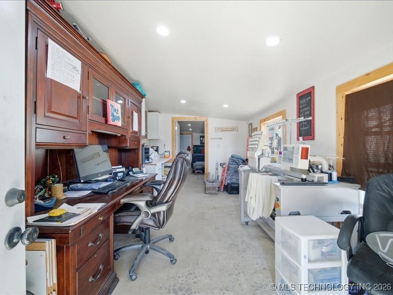 472589 E Chewey Property Photo 22