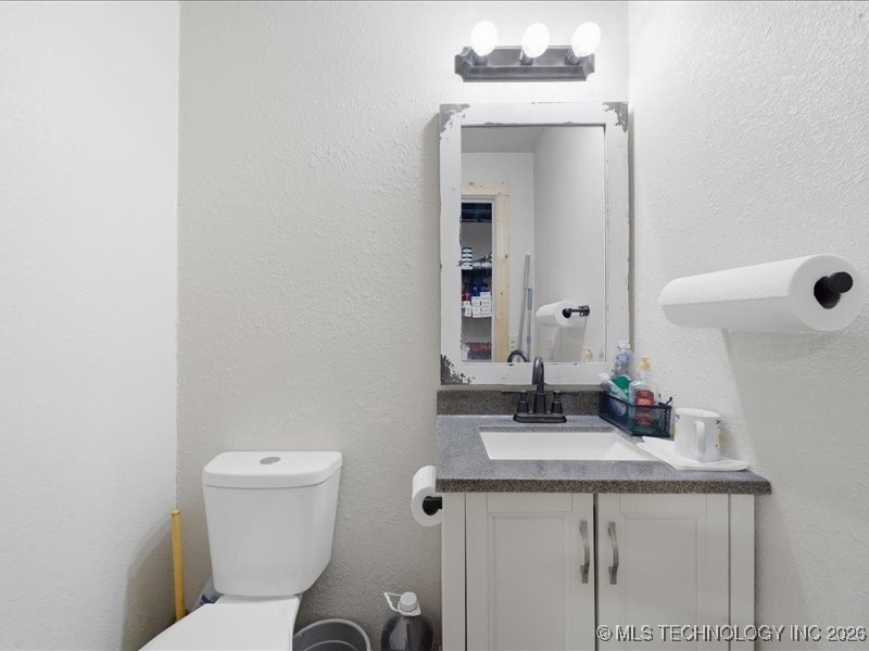 472589 E Chewey Property Photo 44