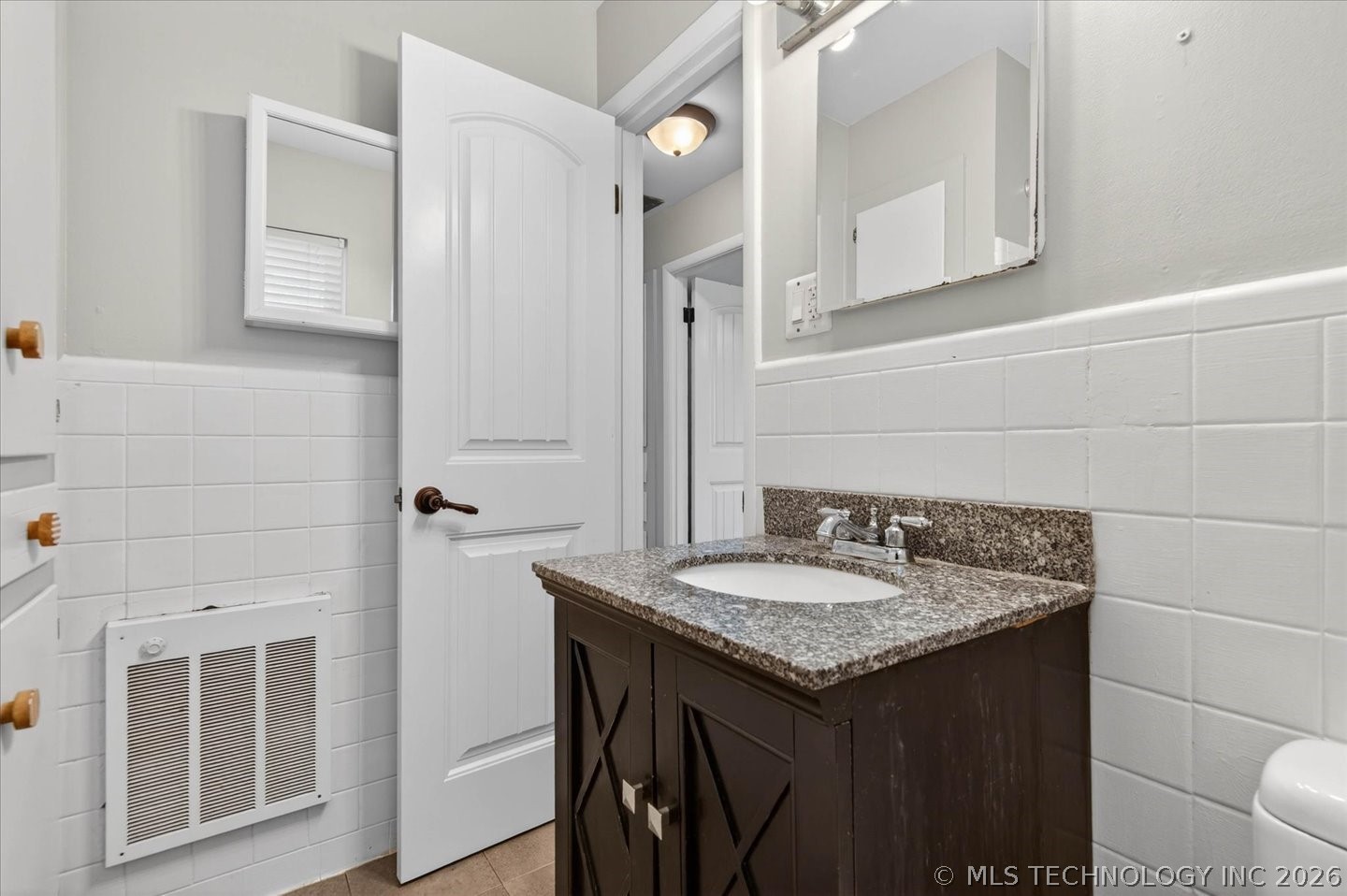 319 Se Waverly Avenue Property Photo 16
