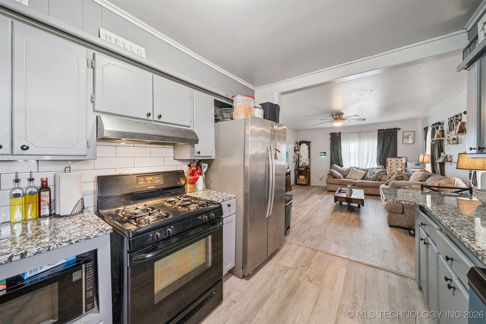 4639 S 32nd West Avenue Property Photo 5