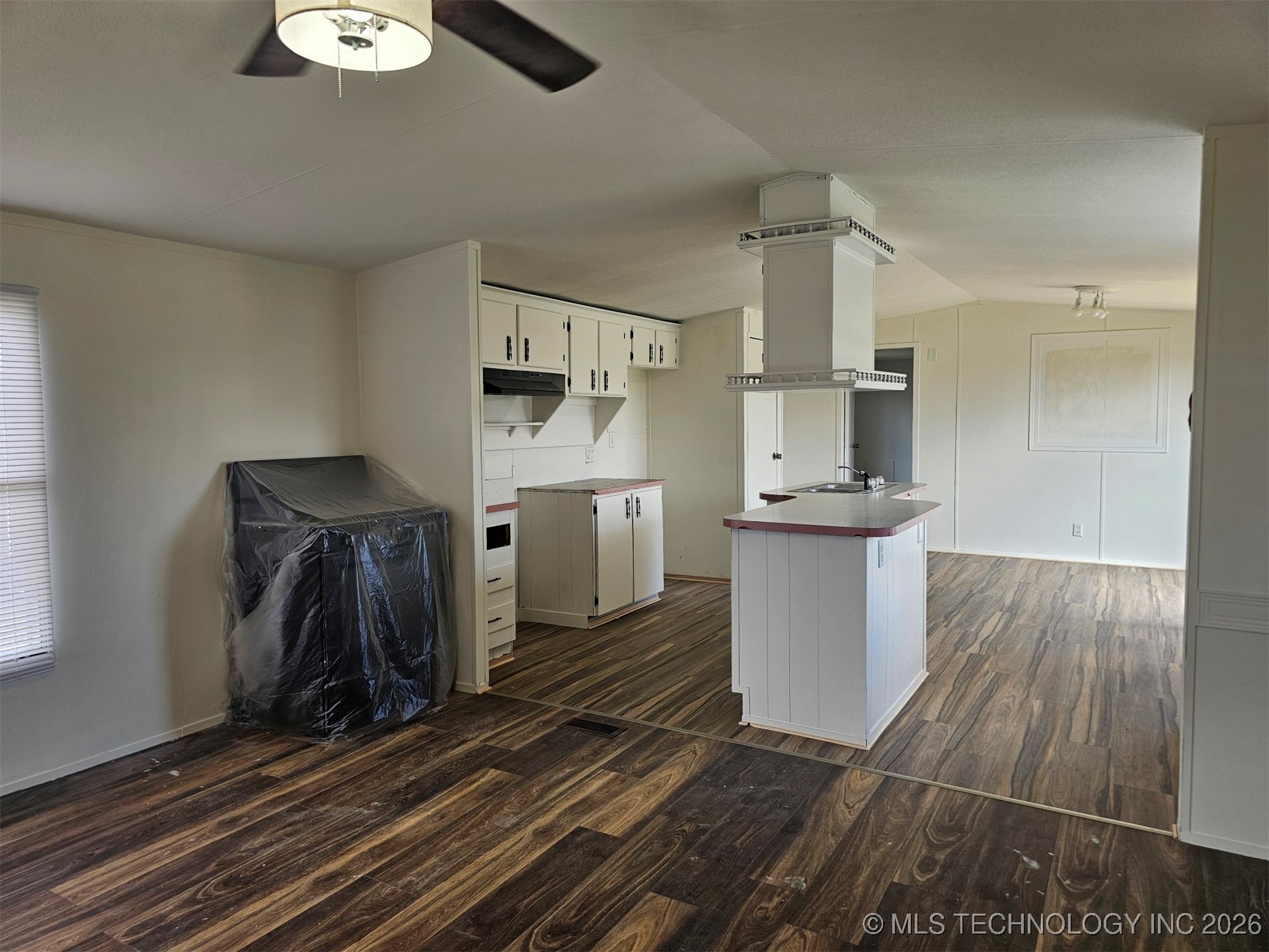 0 E 660 Road Property Photo 4