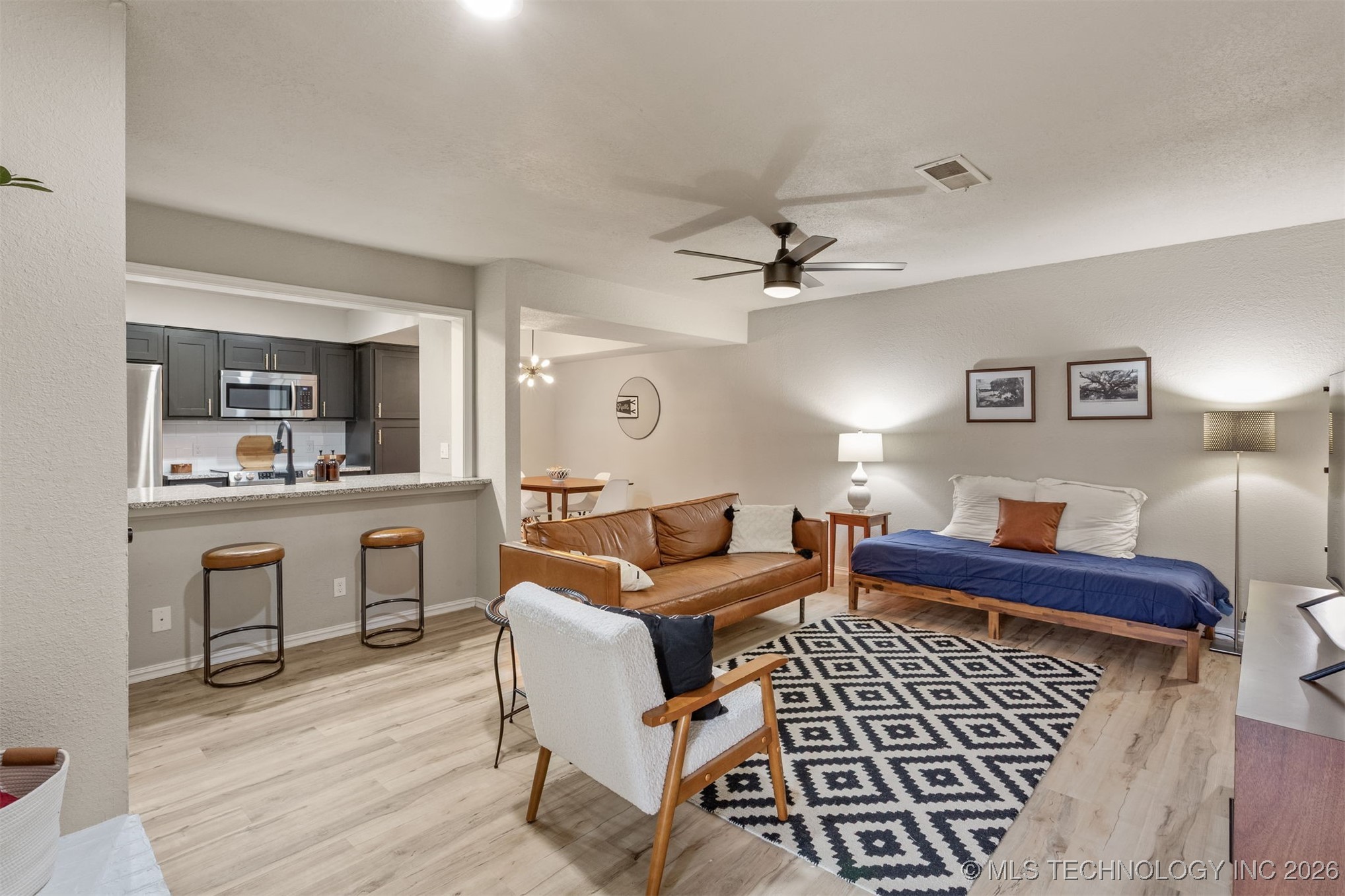 6370 S 80th East Avenue 39j Property Photo 6