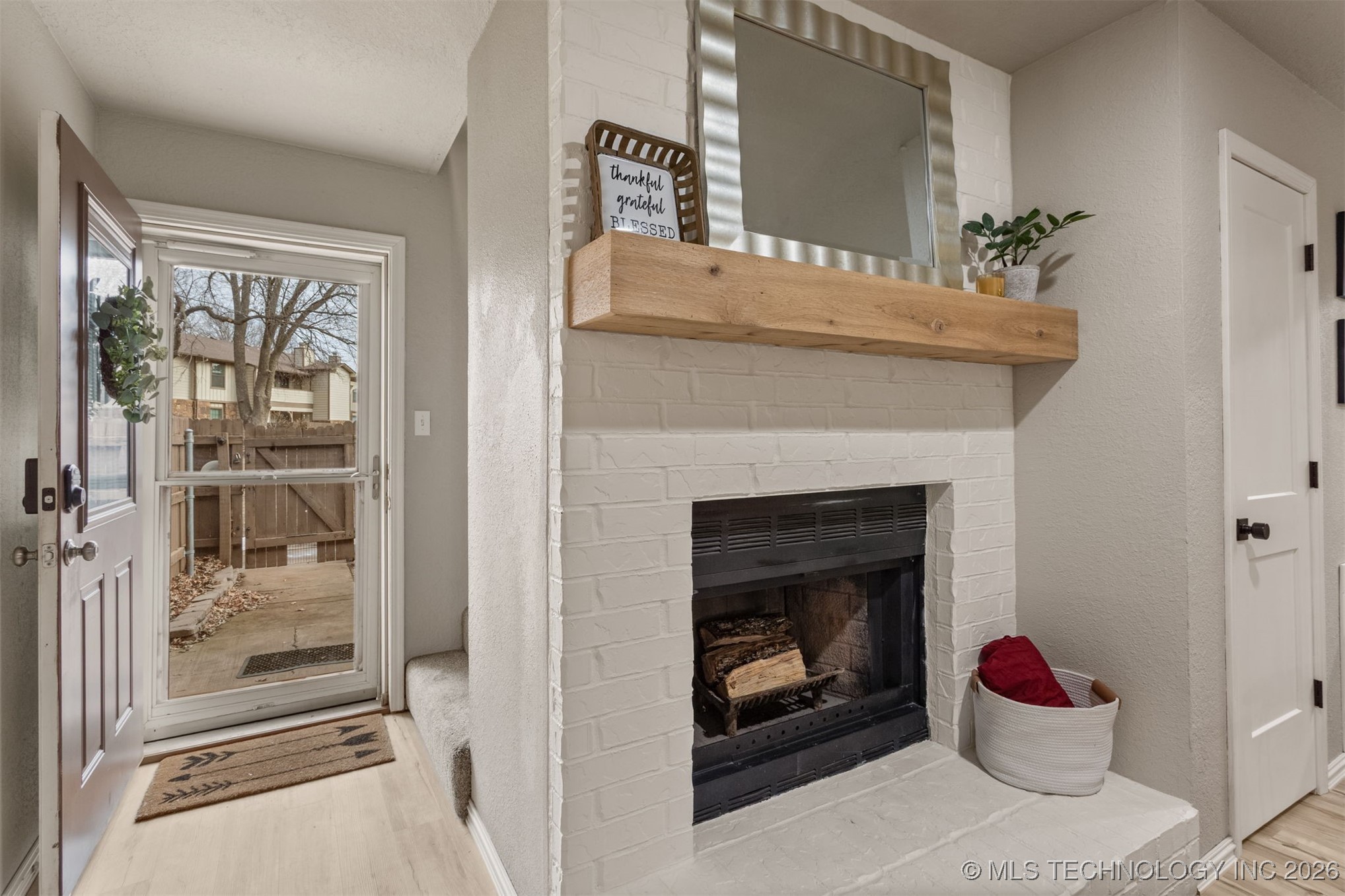 6370 S 80th East Avenue 39j Property Photo 7