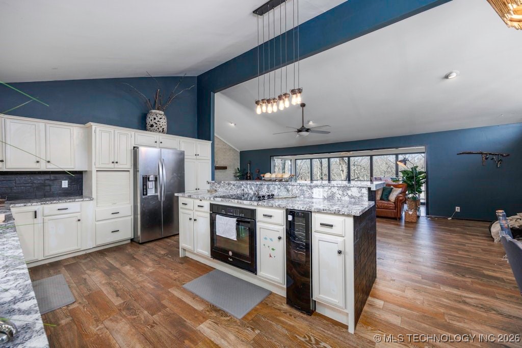 2007 Skyline Drive Property Photo 17