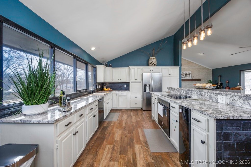 2007 Skyline Drive Property Photo 18