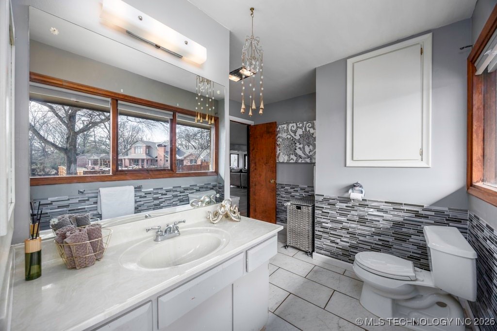 2007 Skyline Drive Property Photo 27