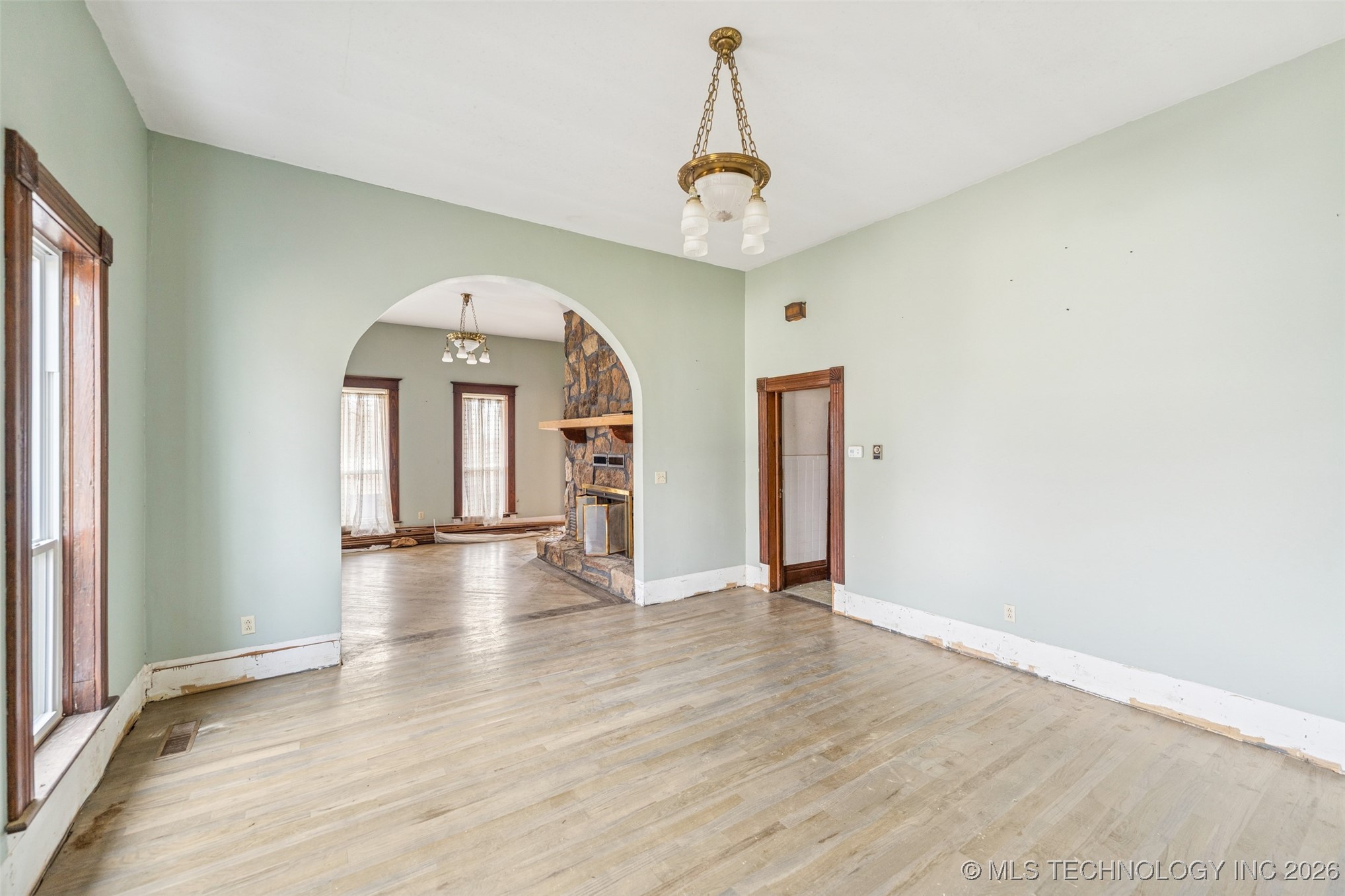 303 N Smith Property Photo 8