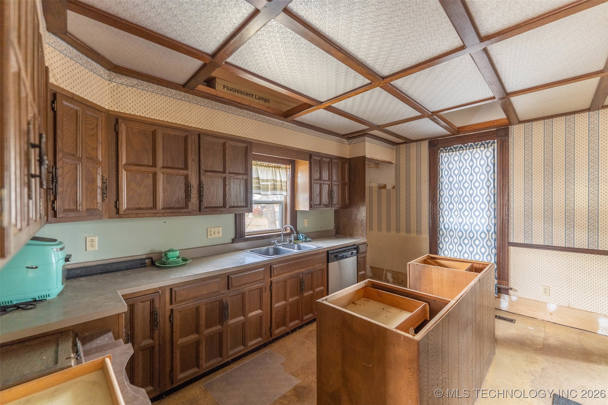 303 N Smith Property Photo 17