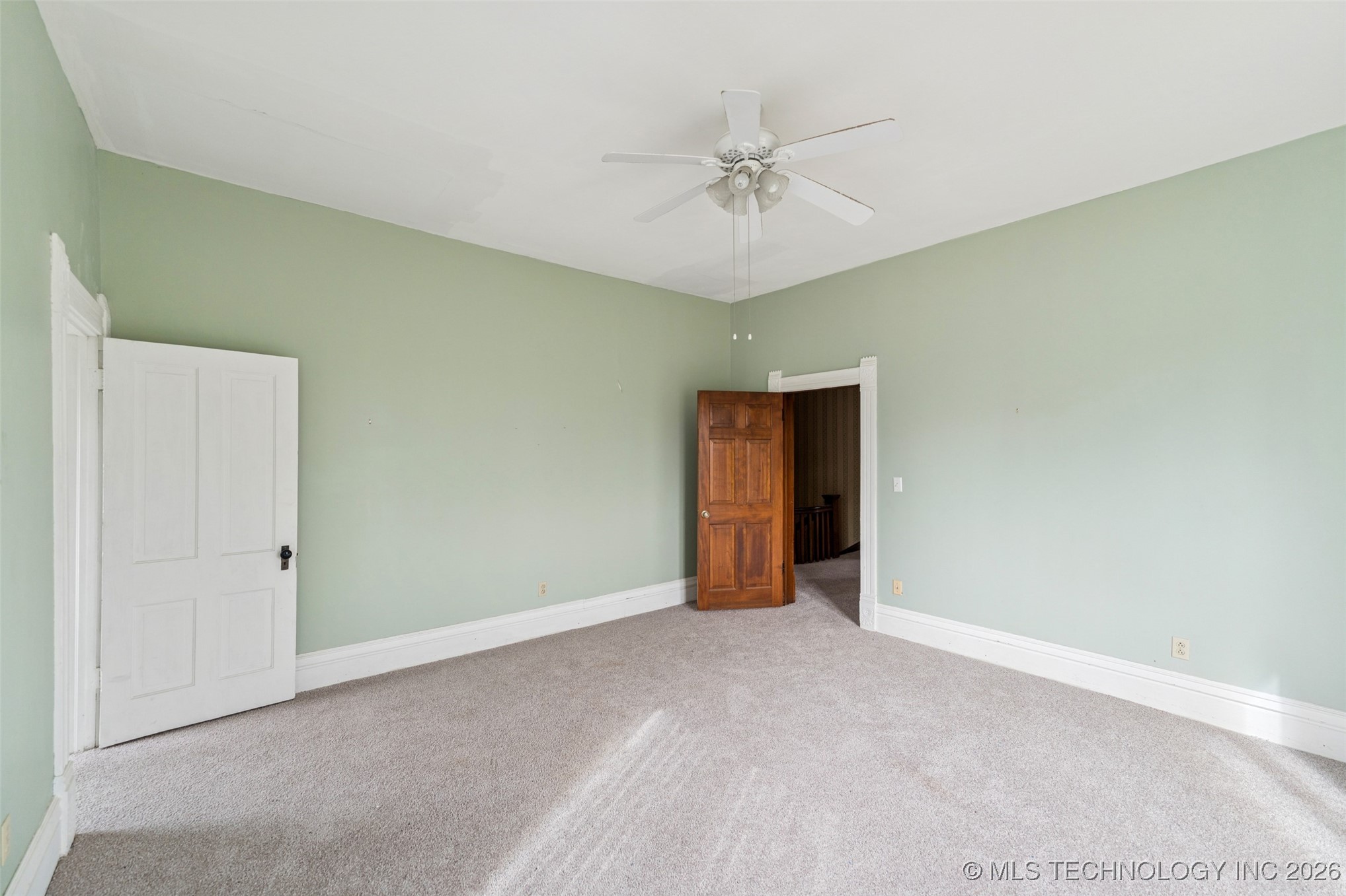 303 N Smith Property Photo 26