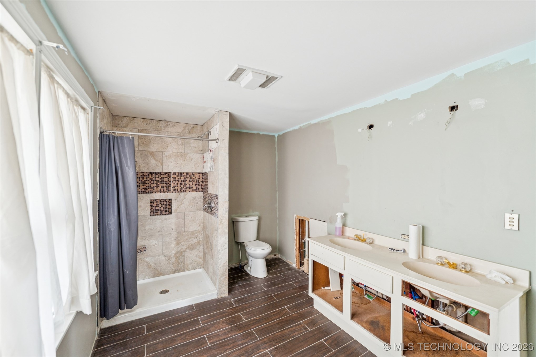 303 N Smith Property Photo 30