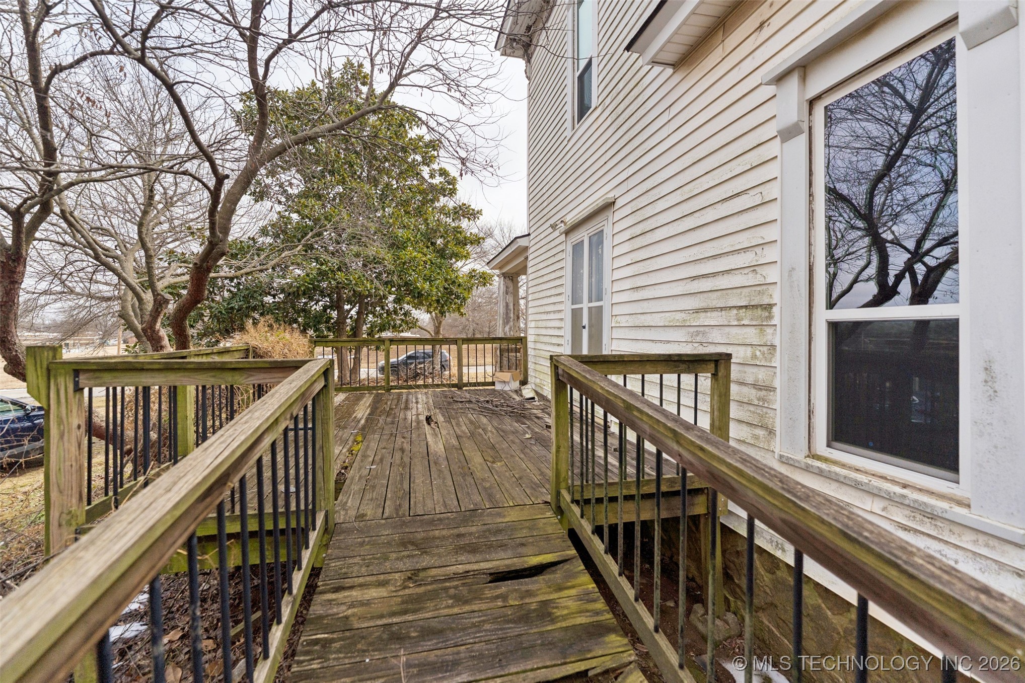 303 N Smith Property Photo 46