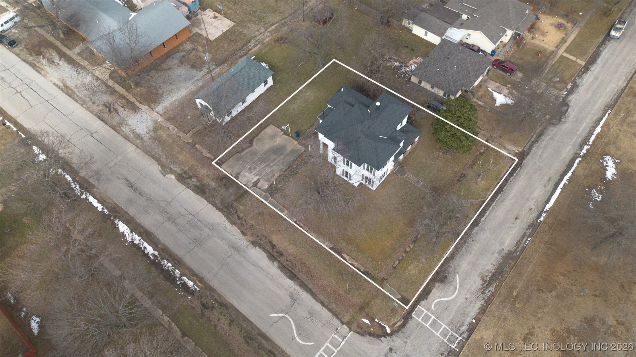 303 N Smith Property Photo 50