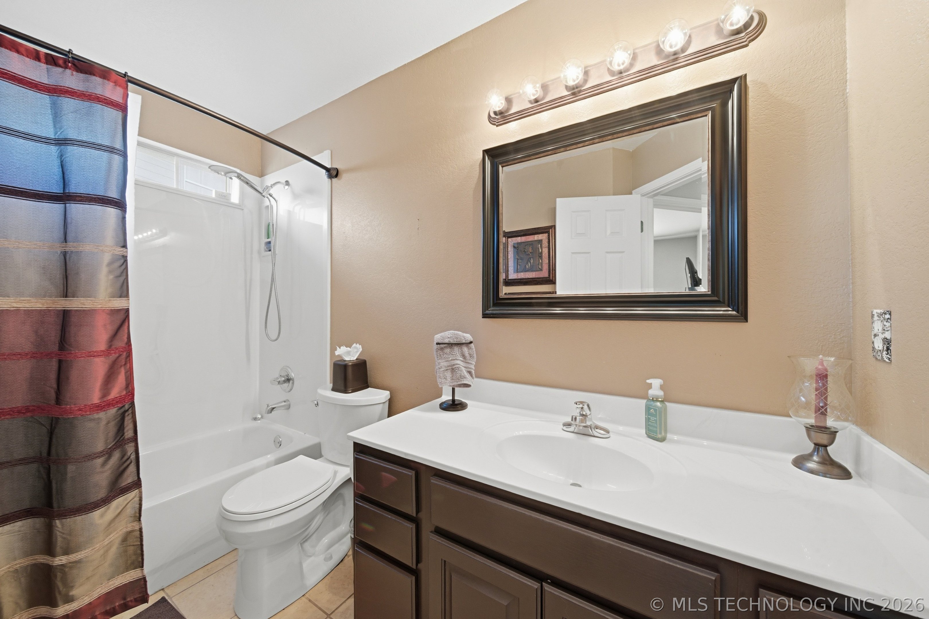 19405 E 48th Street S Property Photo 21